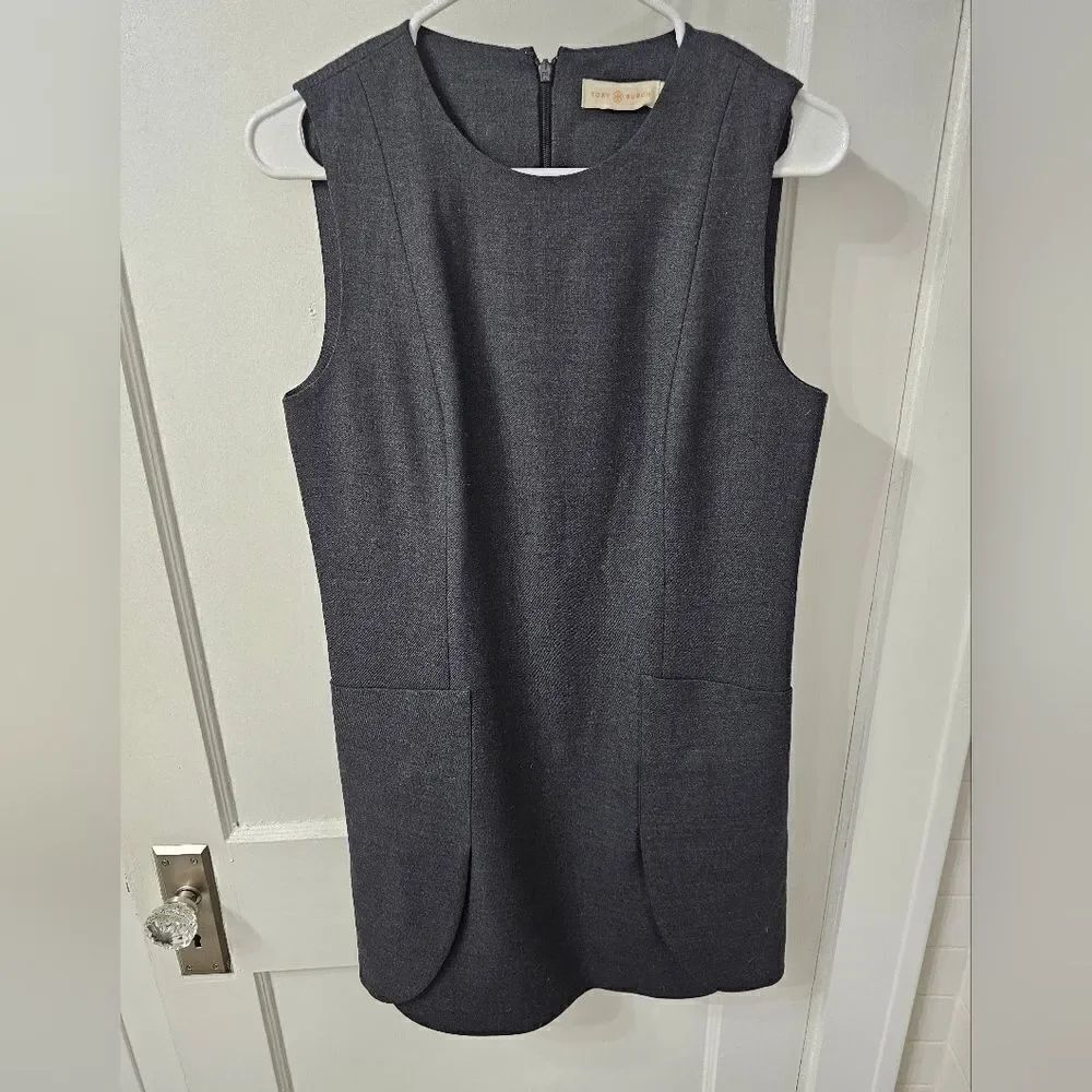 Tory Burch wool blend jumper sz 4, excellent condition
